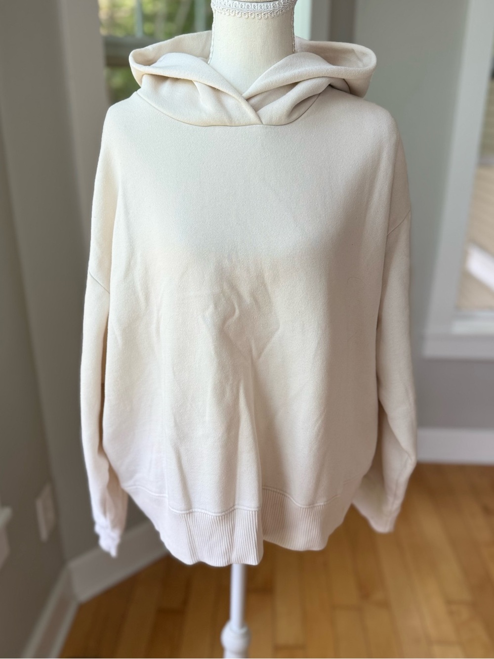 a new day Ivory Cream Pullover Hoodie Sweatshirt Size XL